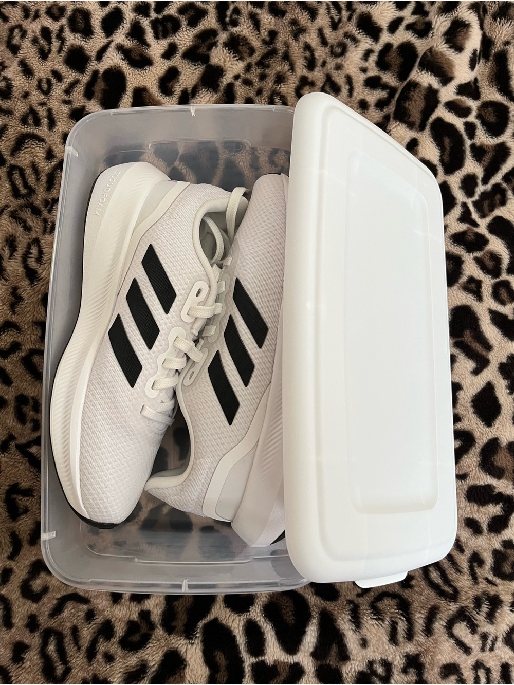 New without box/tags. Women Adidas White Athletic Running Shoes with Black Strip - Picture 10 of 10